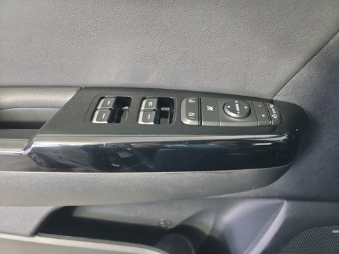 Certified 2017 Kia Sportage SX image 25