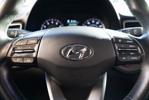 Used 2019 Hyundai Veloster 2.0 Premium image 18