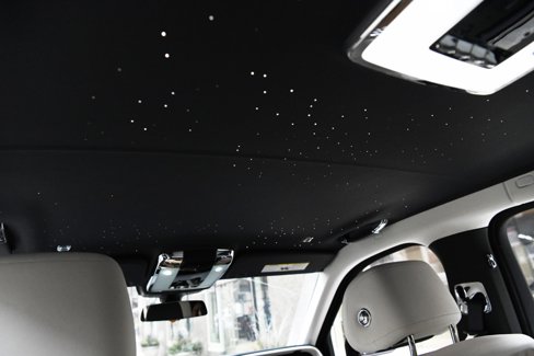New 2025 Rolls-Royce Cullinan image 24