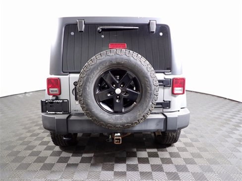 Used 2015 Jeep Wrangler Unlimited Sport w/ Quick Order Package 24S image 10
