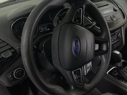 Used 2017 Ford Escape SE image 21