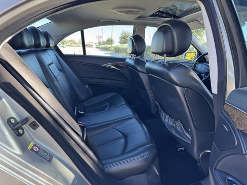 Used 2007 Mercedes-Benz E 350 Sedan image 34
