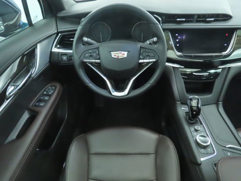 Used 2020 Cadillac XT6 Premium Luxury image 10