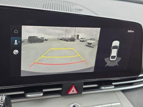 Used 2022 Hyundai Elantra Limited image 23