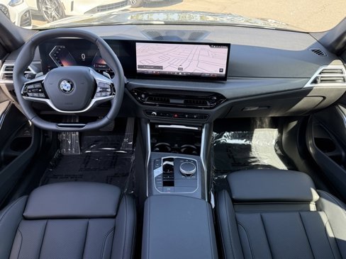 Used 2025 BMW 330i Sedan w/ Convenience Package image 28