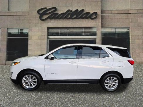 Used 2020 Chevrolet Equinox LT image 2
