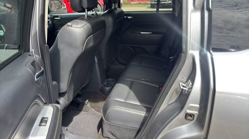 Used 2016 Jeep Compass High Altitude image 10