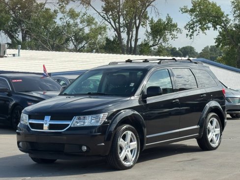 Used 2010 Dodge Journey SXT w/ Flexible Seating Group image 1