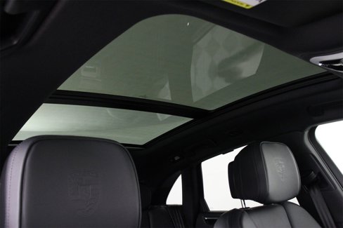 Certified 2025 Porsche Macan image 25