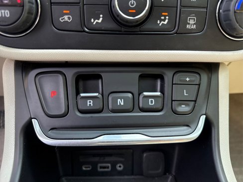 Used 2020 GMC Terrain Denali w/ Denali Premium Package image 40