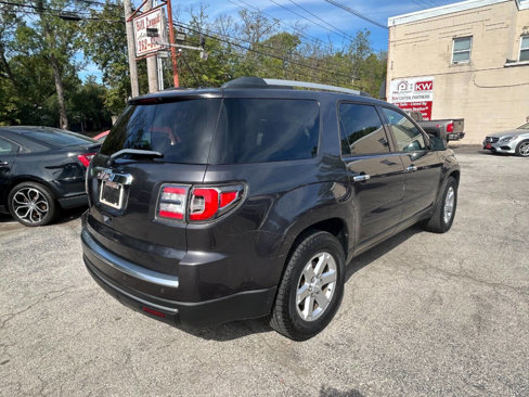 Used 2014 GMC Acadia SLE image 13