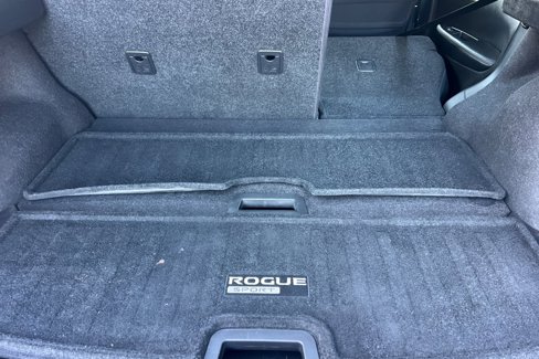 Used 2019 Nissan Rogue Sport S image 18