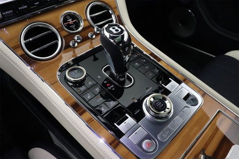 Used 2024 Bentley Continental GT S image 7
