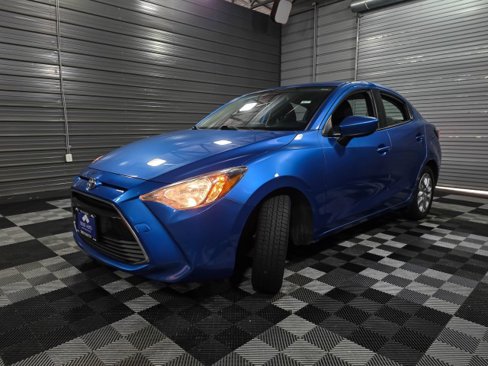 Used 2018 Toyota Yaris iA image 35