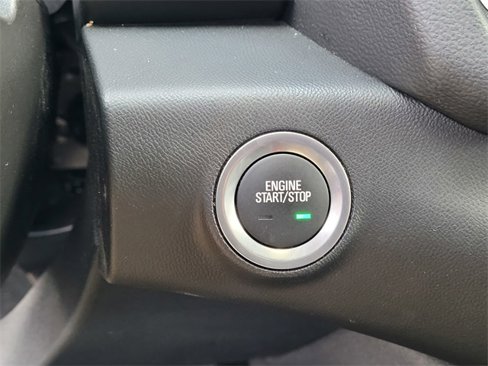 Used 2024 GMC Terrain SLT image 18