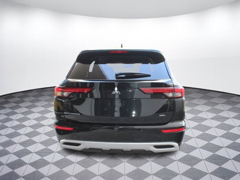 Used 2022 Mitsubishi Outlander SEL image 10