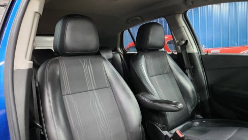 Used 2016 Chevrolet Trax LT w/ LT Convenience Package image 15