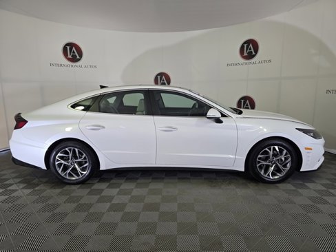 Certified 2022 Hyundai Sonata SEL w/ Convenience Package image 4
