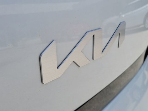 Used 2023 Kia Soul EX image 8