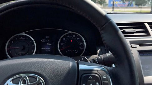 Used 2017 Toyota Camry image 25