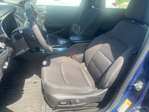Used 2019 Chevrolet Malibu LT w/ Driver Confidence Package image 5