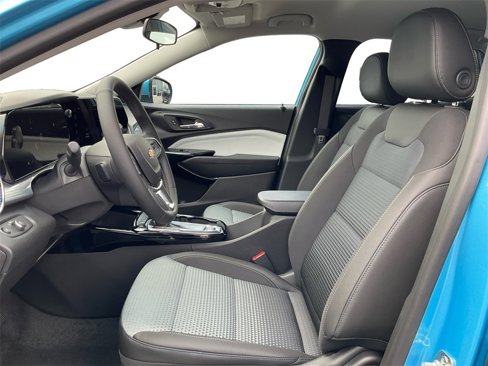 New 2025 Chevrolet Trax LT w/ Driver Confidence Package image 23