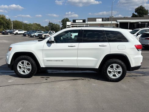 Used 2015 Jeep Grand Cherokee Laredo w/ Quick Order Package 23E image 2