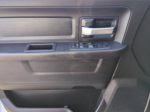 Used 2019 RAM 2500 Tradesman image 13