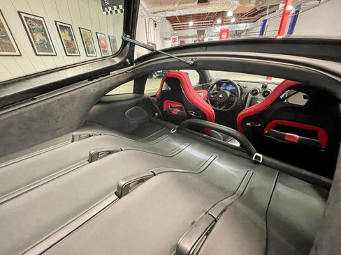 Used 2017 McLaren 570S image 52