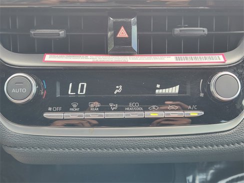 Certified 2024 Toyota Corolla SE image 19