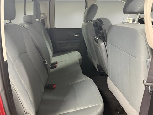 Used 2017 RAM 1500 Classic SLT image 17