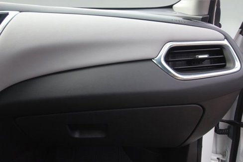 Used 2022 Chevrolet Equinox LS w/ LPO, Floor Liner Package image 30