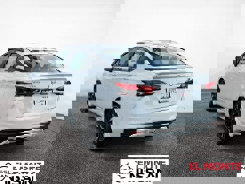 New 2025 Nissan Versa SR image 3