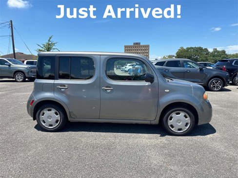 Used 2010 Nissan Cube 1.8 w/ Interior Designer Pkg image 7