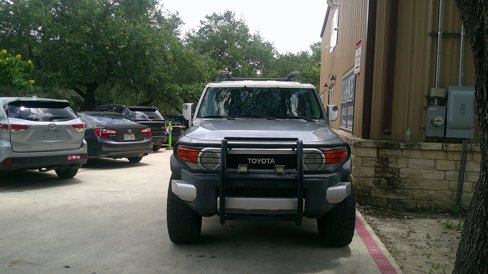 Used 2009 Toyota FJ Cruiser 4WD image 2