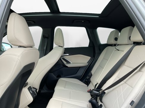 New 2025 BMW X1 xDrive28i w/ Technology Package image 13