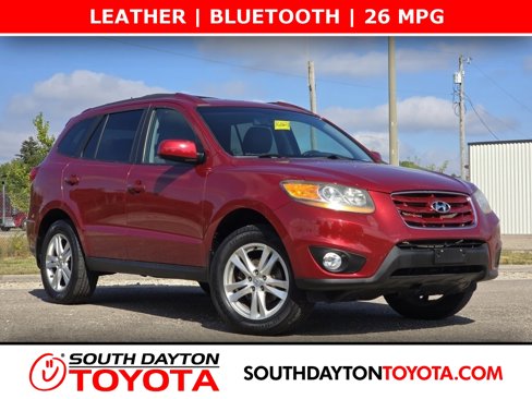 Used 2011 Hyundai Santa Fe SE image 1