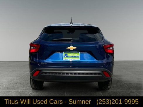Used 2024 Chevrolet Trax LS w/ LS Convenience Package image 6