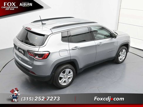 Used 2022 Jeep Compass Latitude w/ Convenience Group image 27