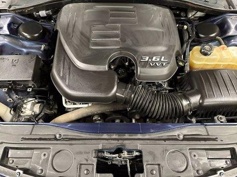 Used 2015 Chrysler 300 S w/ 300S Premium Group image 21