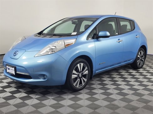 Used 2015 Nissan Leaf SV image 1