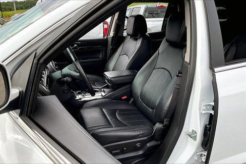 Used 2017 Buick Enclave Premium image 27