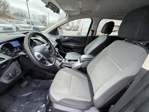 Used 2014 Ford Escape SE image 16