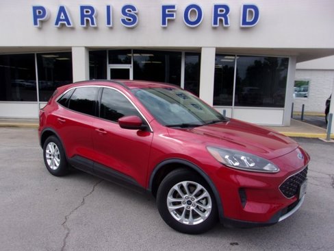 Used 2020 Ford Escape SE image 1