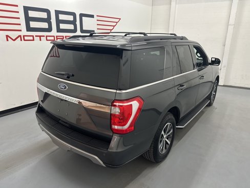 Used 2018 Ford Expedition XLT w/ Equipment Group 202A image 8