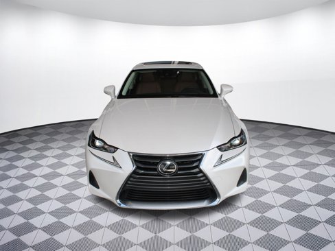 Used 2020 Lexus IS 300 image 6