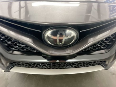 Used 2019 Toyota Camry XSE image 30