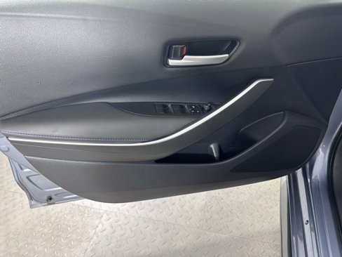 Used 2022 Toyota Corolla SE image 16