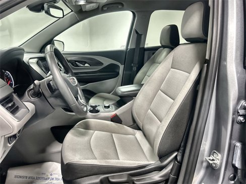Used 2024 GMC Terrain SLE image 13