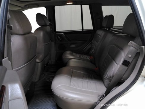 Used 2001 Jeep Grand Cherokee Limited image 17